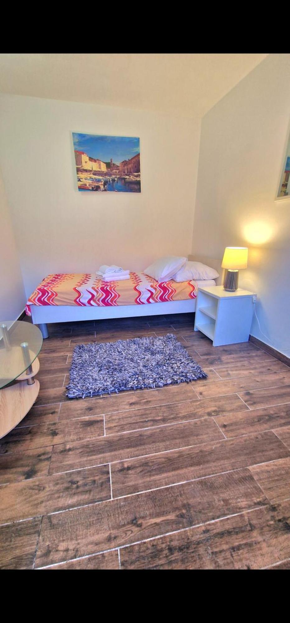 Apartments Ante ฮวาร์ ภายนอก รูปภาพ
