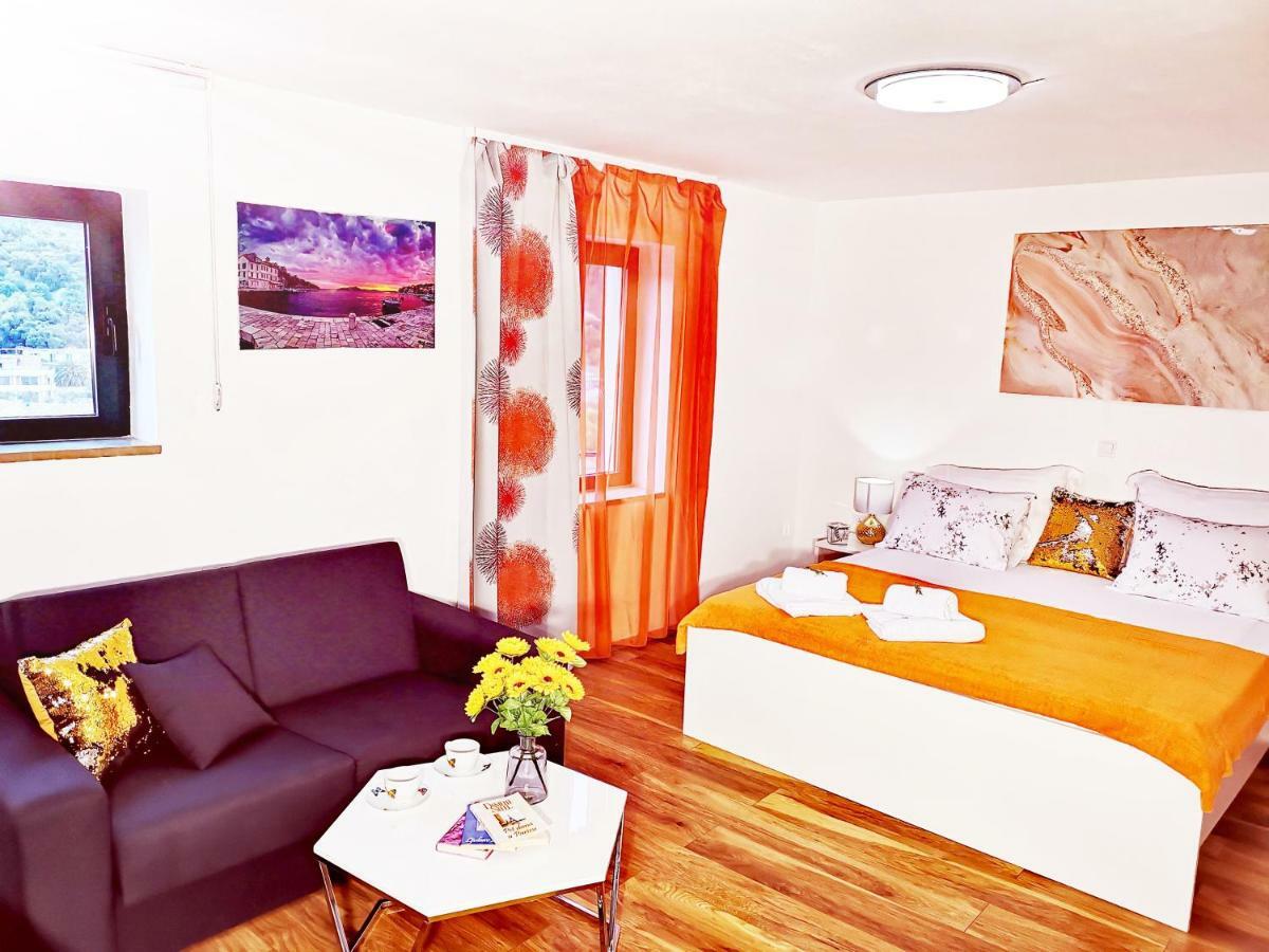 Apartments Ante ฮวาร์ ภายนอก รูปภาพ